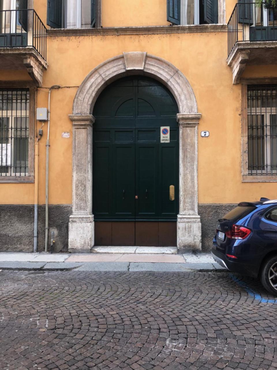 Duomo Apartment Verona Exterior foto